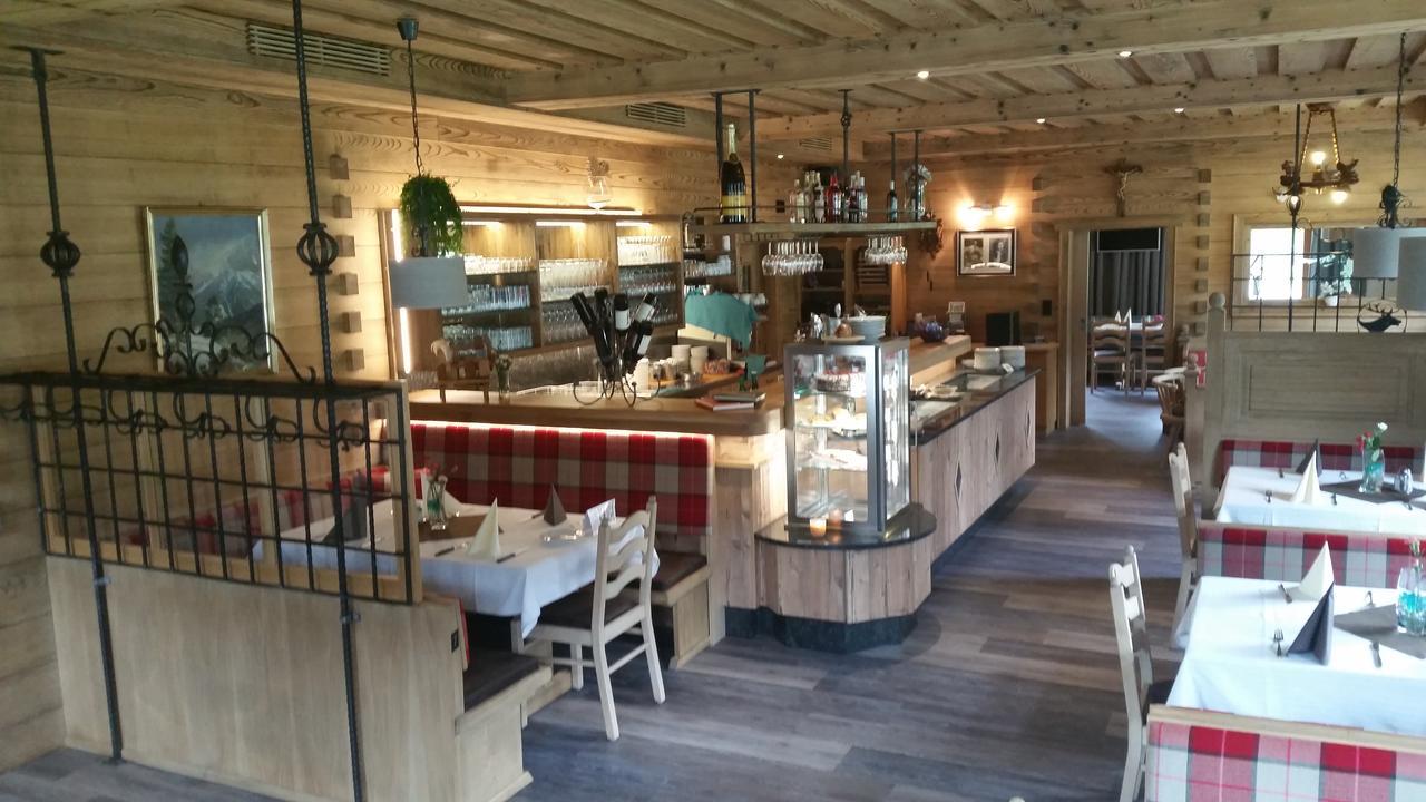 Gasthof Schuetthof Neukirchen am Großvenediger Buitenkant foto